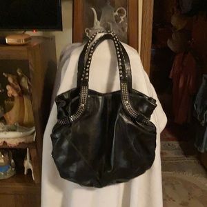 B. Makowsky shoulder bag